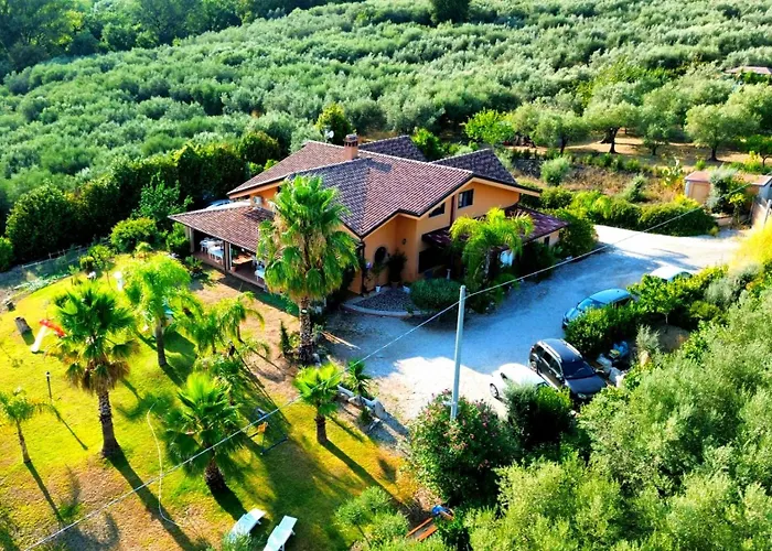 B&B Villa Molinari Restaurant e Baby Park Campagna